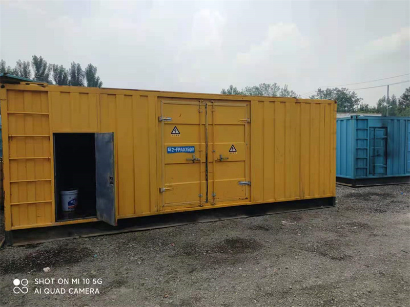 龙港200KW柴油发电机组需要配备什么型号的电缆线？
